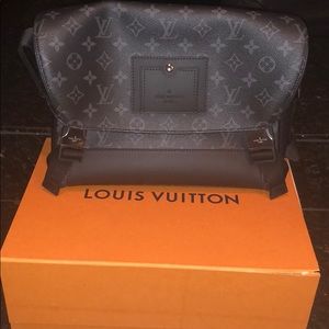 Louis Vuitton Messenger PM Voyager Bag